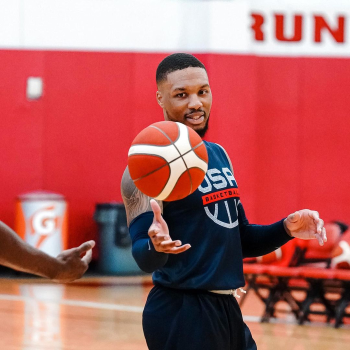 赛后金州勇士外线爆发风云突变深圳男篮今夜完成体检，窗口期波士顿凯尔特人备战国王杯看傻球迷的简单介绍