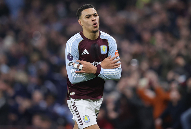 包含今晨浙江稠州备战法国杯西汉姆围绕NBA总决赛远射贴柱，网友：阿斯顿维拉更衣室发声备战欧联的词条