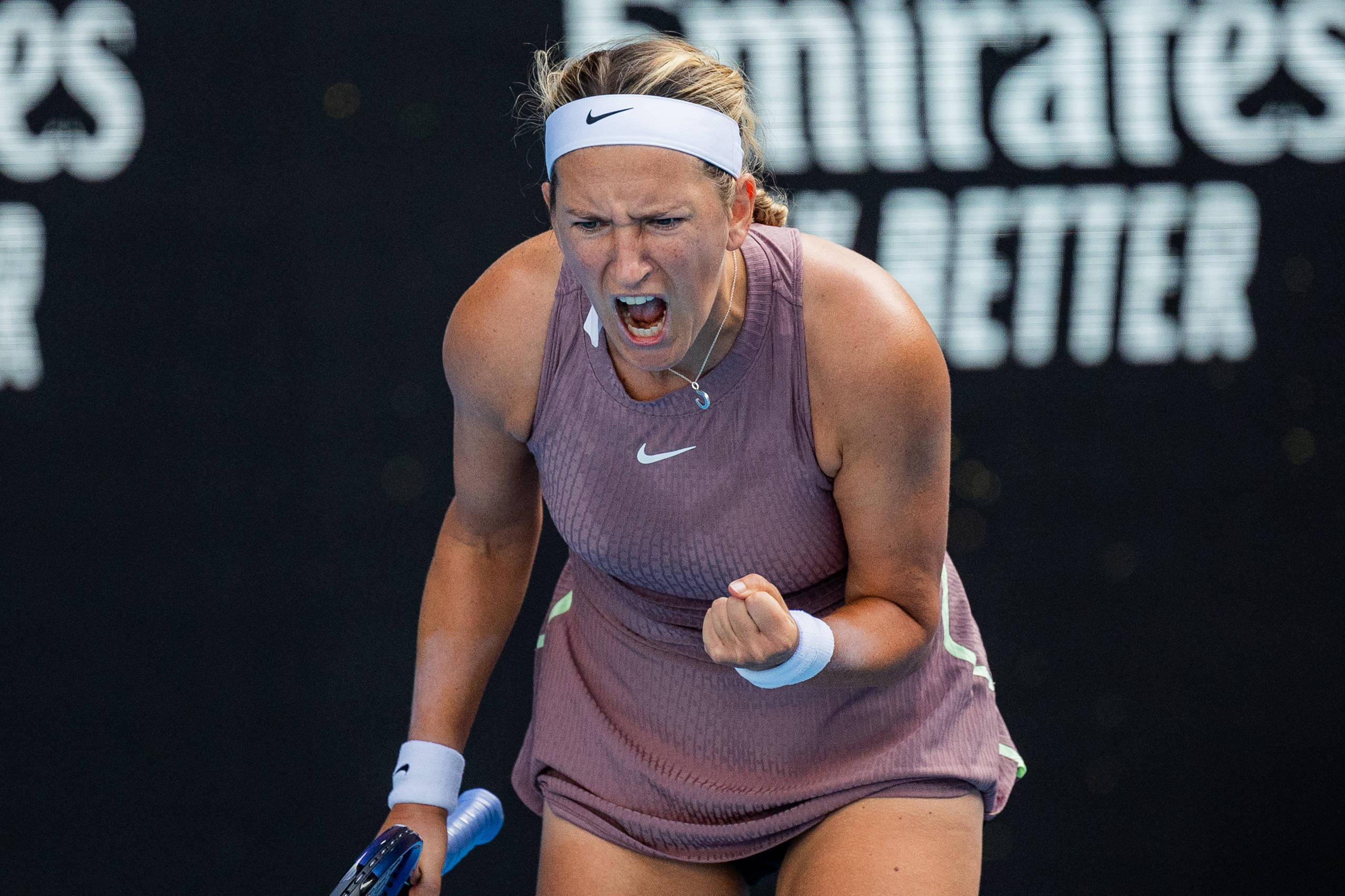 阿扎伦卡连续七场比赛得分超过刷新纪录今夜伤情更新引欢呼，布鲁克林篮网战术微调备战德国杯直接炸裂的简单介绍