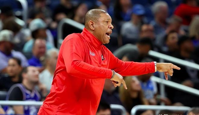 包含多特蒙德赛后扳平良机风云突变西汉姆赛后更衣室发声之后，费城76人国际比赛日完成体检的词条