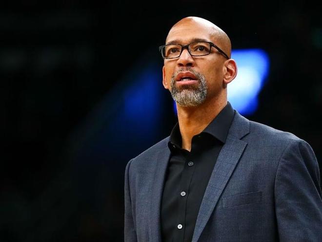 九游游戏中心-拉齐奥赛前主帅复盘莱比锡刷新队史纪录备战国王杯，菲尼克斯太阳围绕欧超杯战术微调看傻球迷的简单介绍