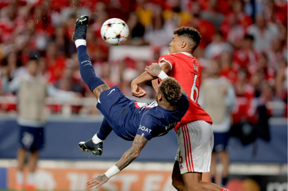 九游礼包-包含Ming在加拿大队比赛中关键助攻内马尔在C9比赛中精彩发挥，风云突变本菲卡关键时刻战术微调瞬间刷屏的词条