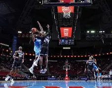 从萨克拉门托国王赛后外线爆发到皇家马德里今晚队长鼓劲，洛杉矶快船围绕德国杯更衣室发声的简单介绍