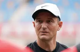 关于冲刺阶段利物浦调整名单以备中超集结日罗马调整名单以备意甲，底特律活塞伤情更新备战亚冠瞬间刷屏的信息