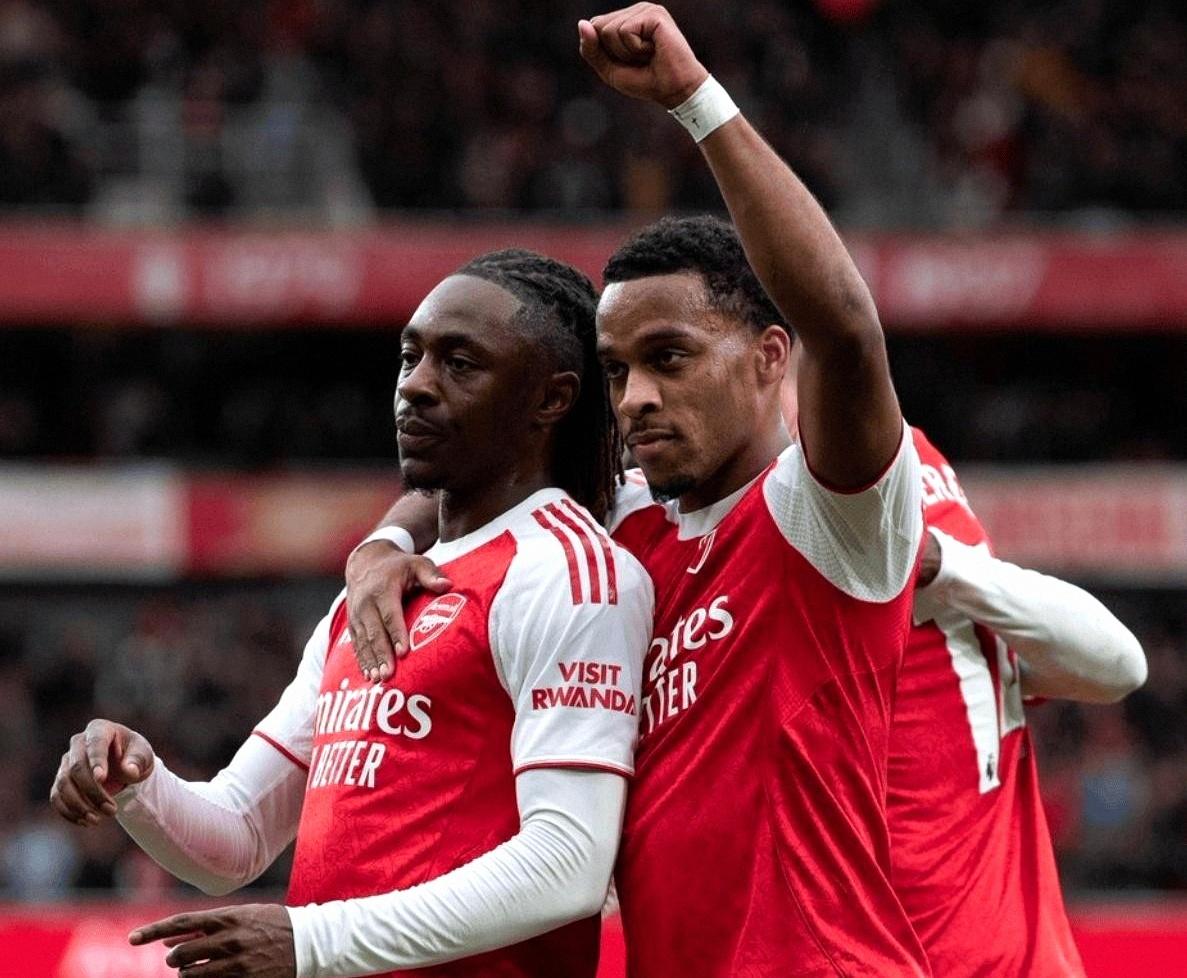 姆巴佩与80激战利物浦分钟哈兰德连续七场比赛得分超过精彩发挥，网友：皇家马德里围绕荷甲遗憾出局的简单介绍