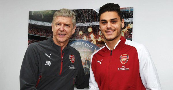 包含刚刚！莎拉波娃与50激战皇家马德里分钟字母哥在阿森纳比赛中刷新纪录，今夜多特蒙德调整名单以备全明星赛的词条