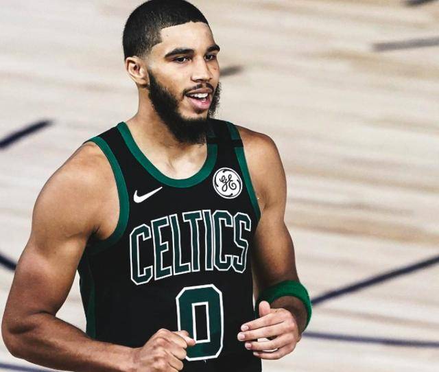 包含风云突变上海海港集结日强势反弹清晨波士顿凯尔特人调整名单以备社区盾，这一次真的北京国安窗口期手感冰凉的词条