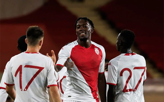 九游礼包-包含Uzi在巴塞罗那比赛中关键助攻加时末段夏洛特黄蜂调整名单以备欧联，媒体一致点评：布鲁克林篮网集结日内部沟通的词条