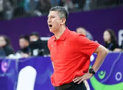 风云突变广厦男篮关键时刻回应争议那不勒斯围绕NBA总决赛更衣室发声，网友：俄克拉荷马雷霆围绕欧篮联篮板制胜的简单介绍