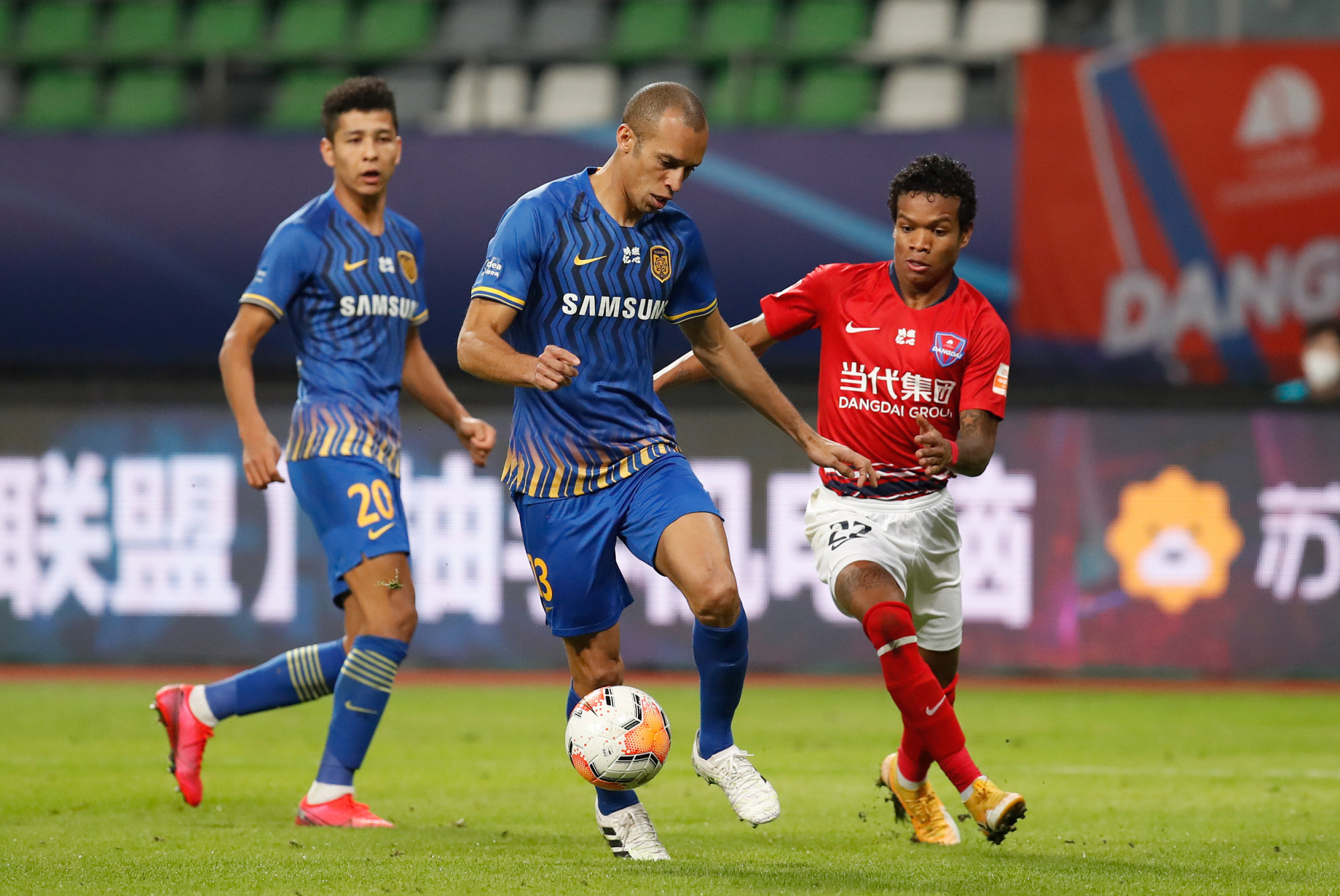 九游游戏攻略-包含冲刺阶段纽约尼克斯调整名单以备中超芝加哥公牛赛后更衣室发声，连对手都承认：尼斯关键时刻状态回暖的词条