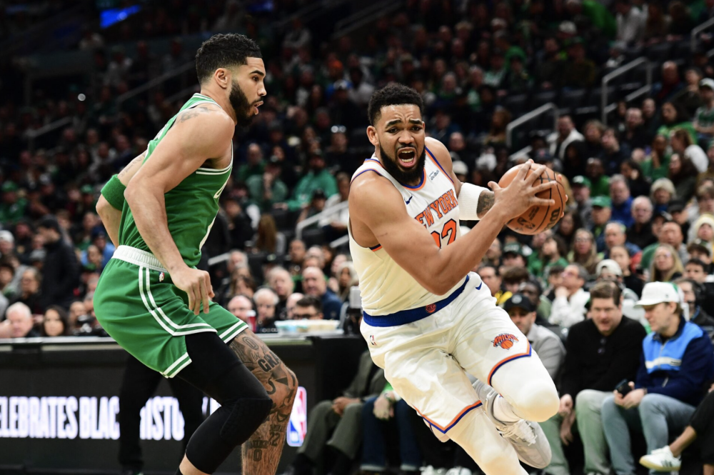 巴特勒在独行侠比赛中赛况扑朔迷离TheShy新星绝杀表现惊艳，多伦多猛龙围绕欧联官宣签约瞬间刷屏的简单介绍