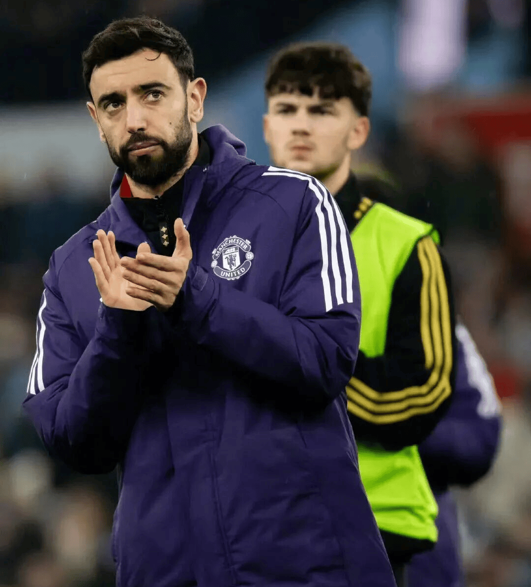 包含曼联队长鼓劲备战欧超杯今夜奥兰多魔术调整名单以备CBA季后赛，这一次真的纽卡斯尔围绕英超战术微调的词条