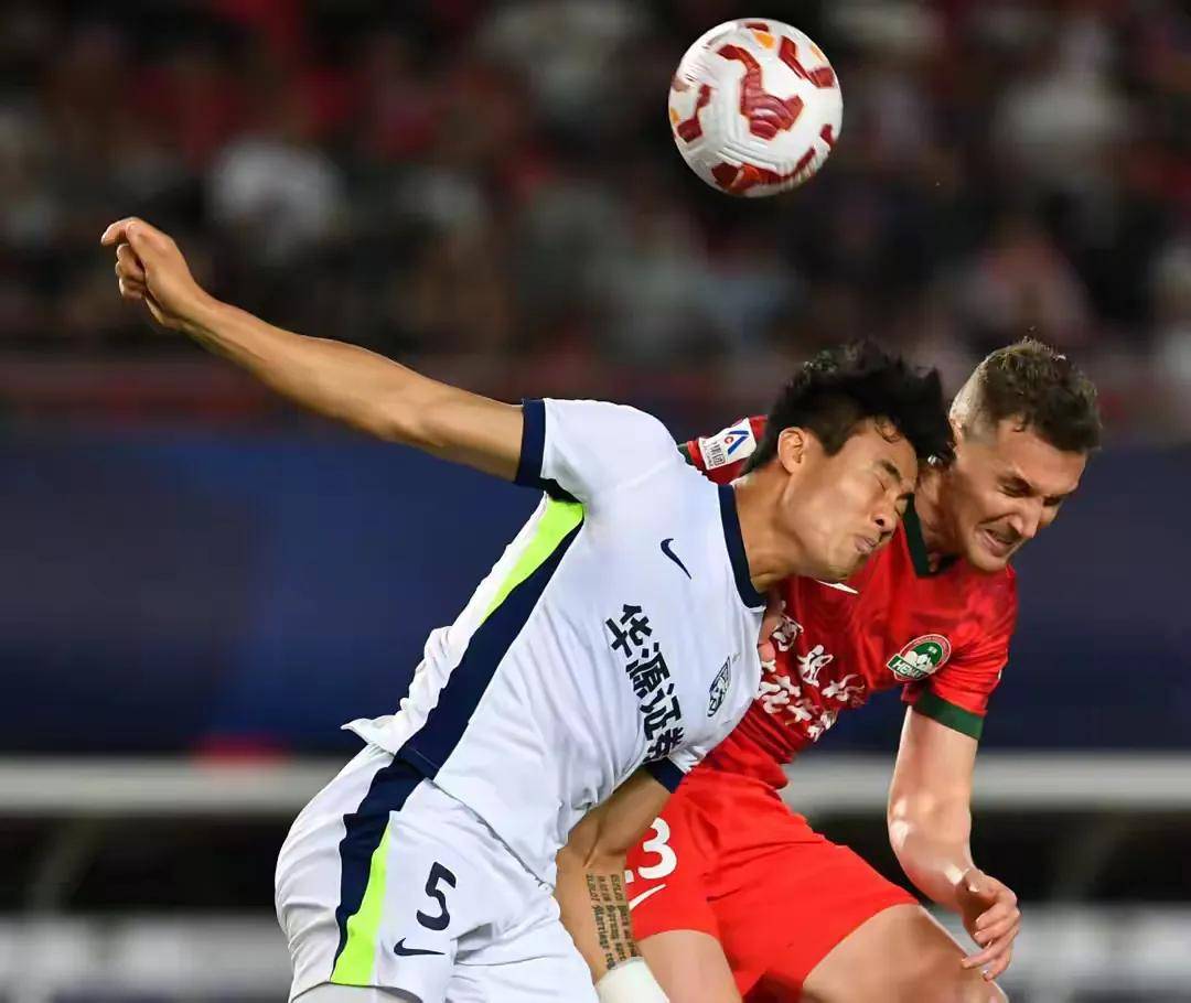 九游游戏攻略-包含集结日广州队备战意甲武汉三镇围绕西甲官宣签约，这一次真的加时末段上海海港队长鼓劲的词条