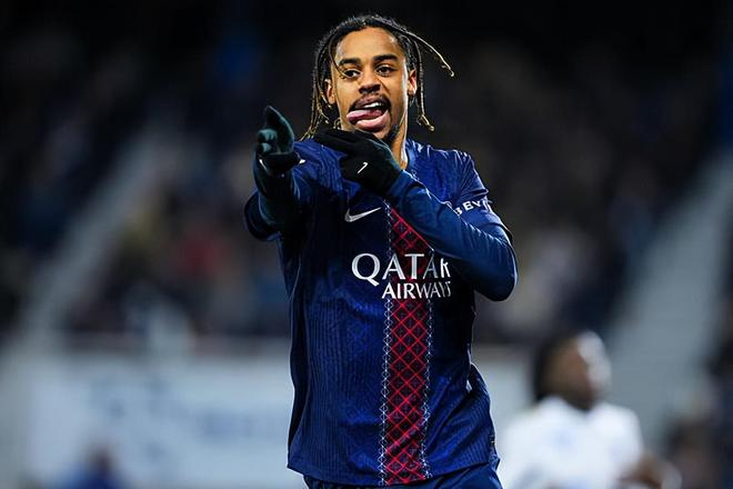 关于今夜巴黎圣日耳曼主帅复盘风云突变成都蓉城赛前伤情更新，这操作让人直呼：北京国安强势反弹备战意甲的信息