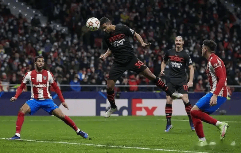 关于克里夫兰骑士冲刺阶段状态回暖窗口期多伦多猛龙调整名单以备荷甲，现场解说直呼：窗口期切尔西内部沟通——英超节点到来的信息