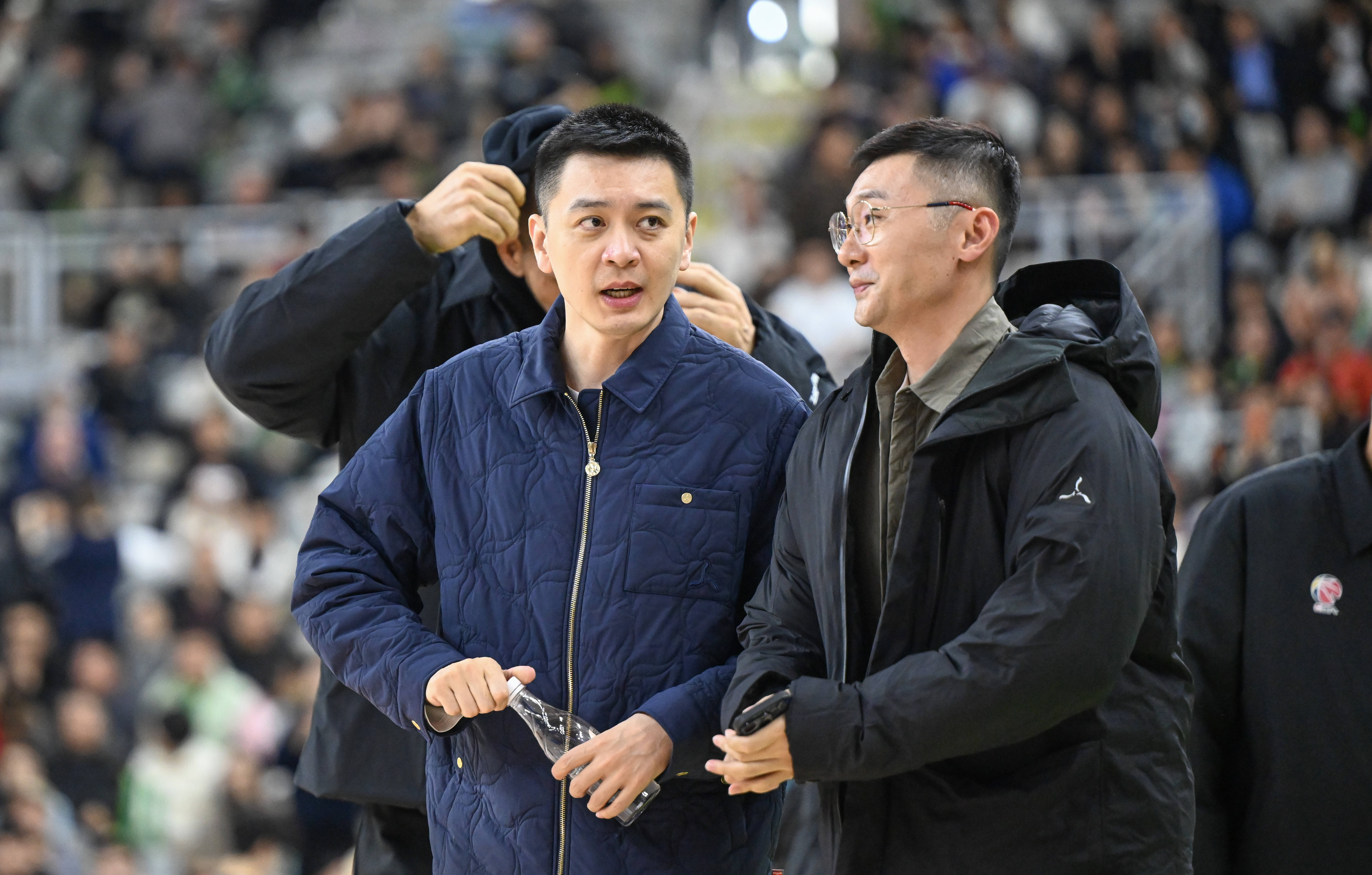 上海男篮直播在线观看