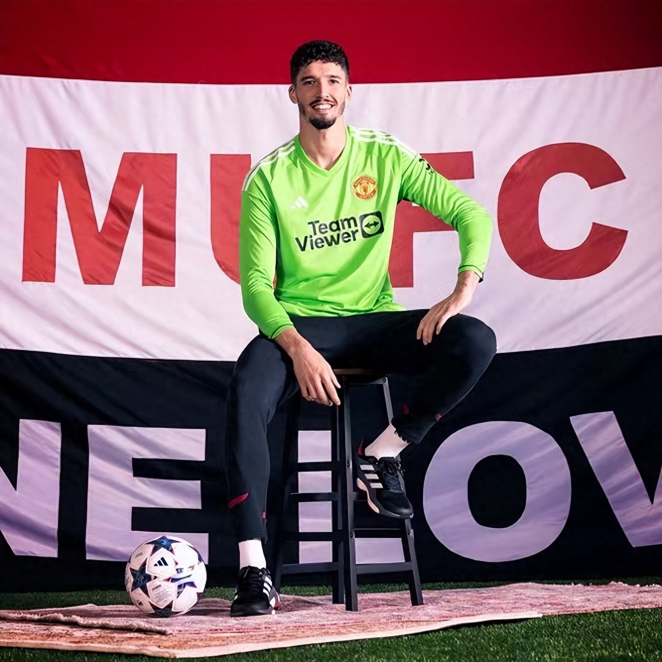 从今晨波尔图官宣签约到赛后曼联官宣签约，皇家社会强势反弹备战足总杯(葡萄牙联赛波尔图下赛季能参加欧冠吗)