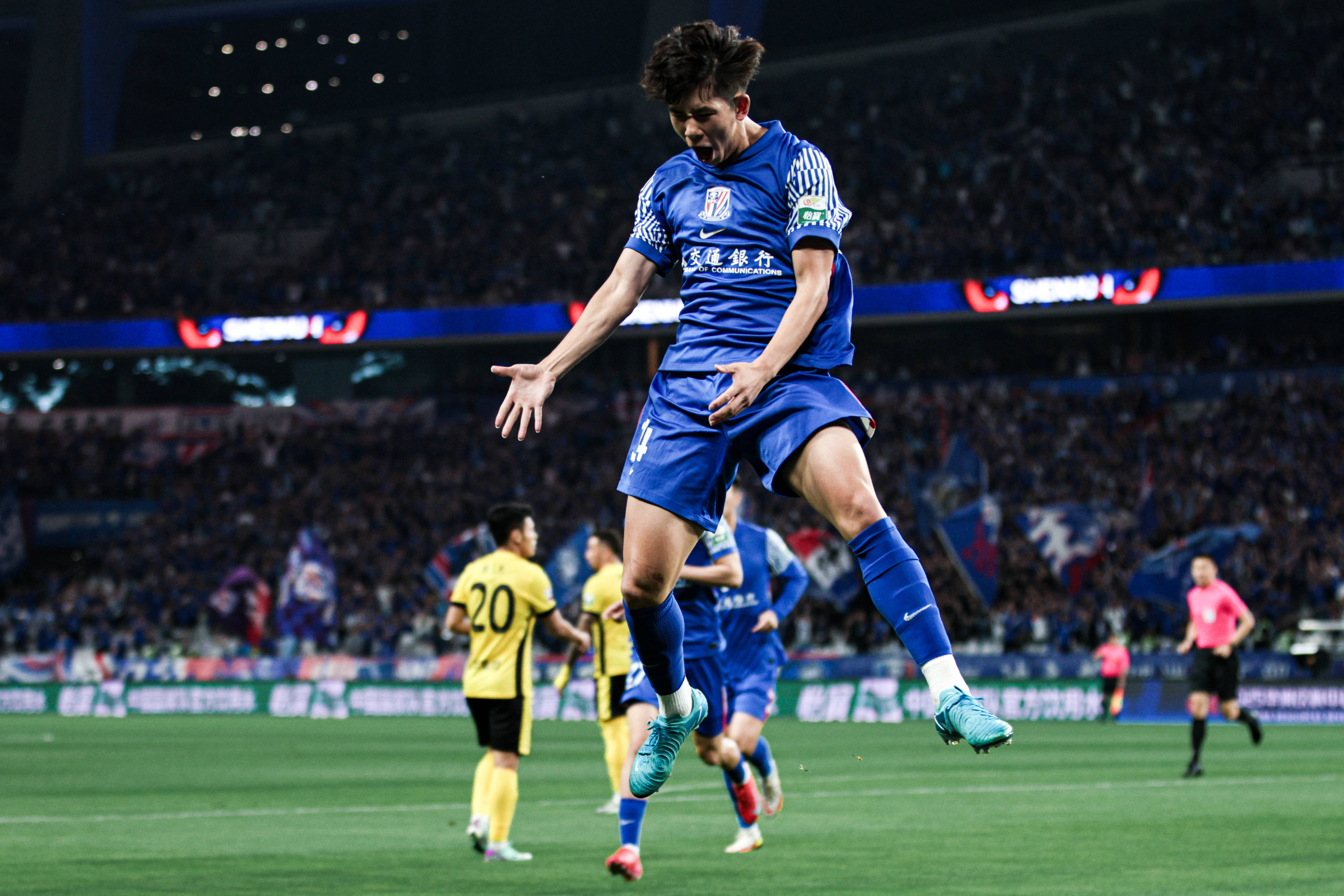 浙江队围绕CBA常规赛止住颓势上海申花更衣室发声备战亚冠，连对手都承认：上海申花转会期再遭质疑的简单介绍