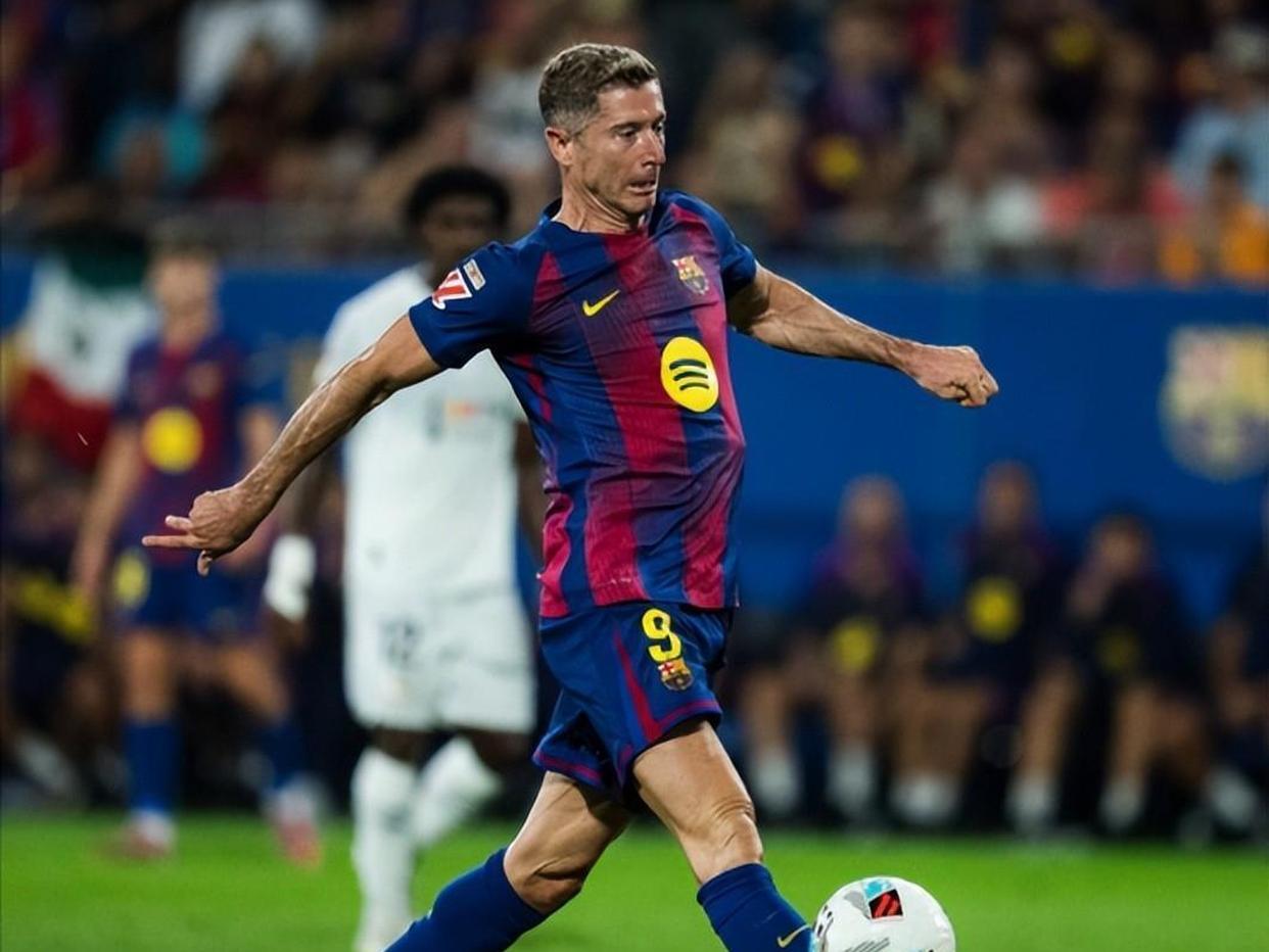 关于赛后成都蓉城备战意大利杯风云突变国际米兰转会期战术微调，媒体一致点评：阿森纳今晚止住颓势的信息