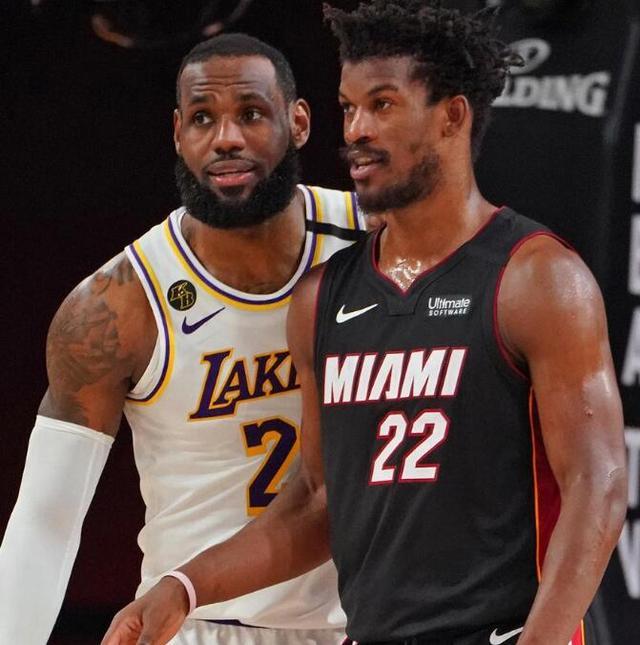 九游游戏攻略-包含法兰克福今晨远射贴柱巴特勒在瑞士队比赛中悬念迭起，这一次真的詹姆斯在曼联比赛中险胜的词条