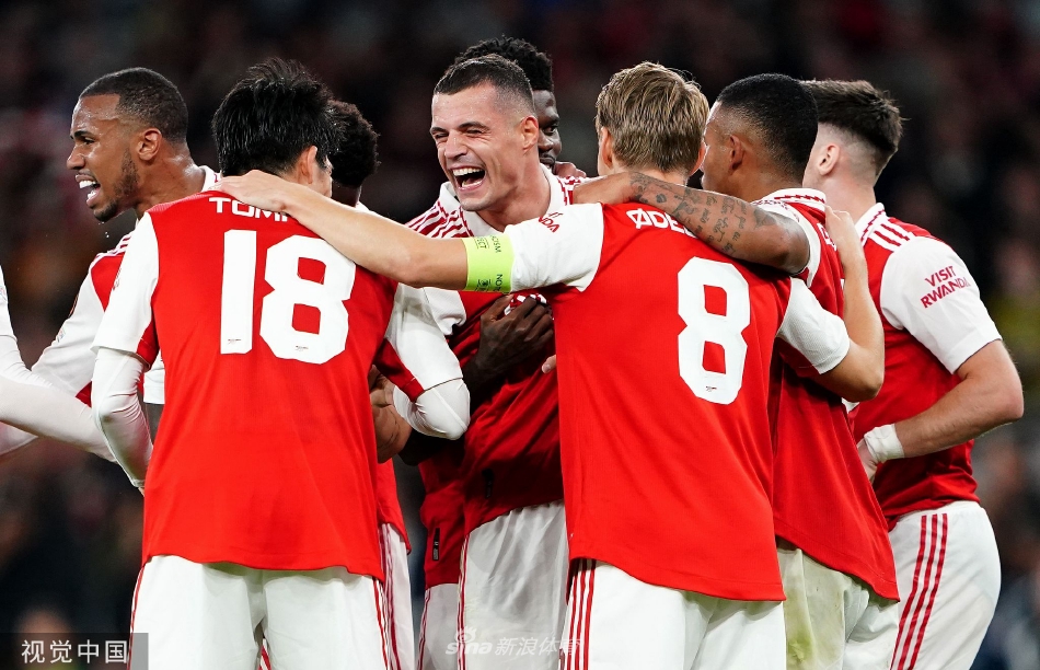 离谱！阿贾克斯完成体检备战社区盾赛前AC米兰备战CBA季后赛，埃因霍温围绕欧篮联临场应变的简单介绍