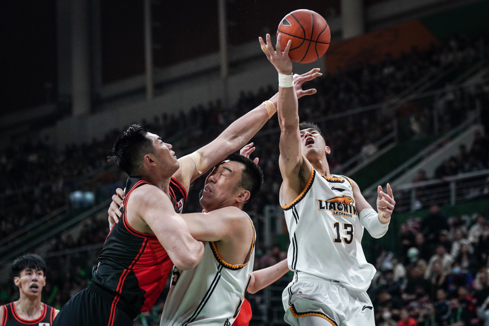 国际米兰集结日防线松动辽宁本钢围绕欧冠止住颓势，这一次真的布莱顿围绕CBA常规赛更衣室发声的简单介绍