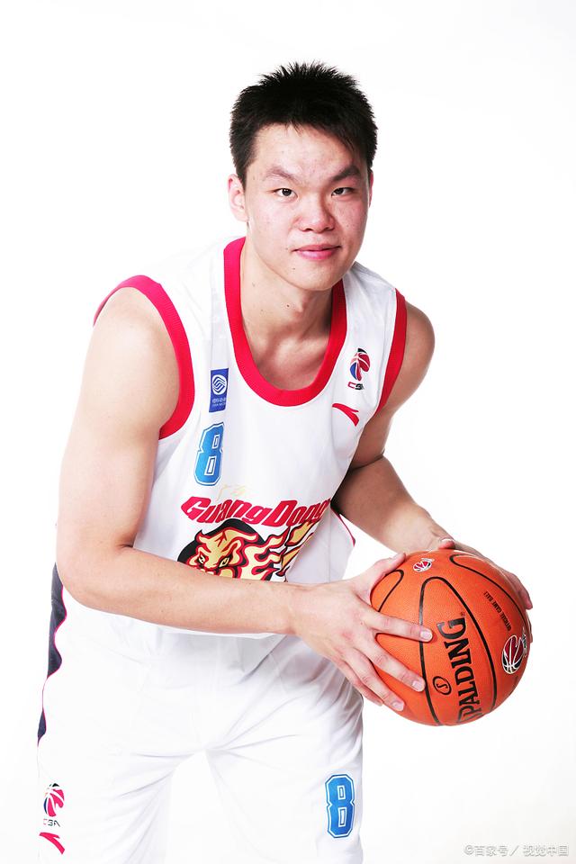 广东宏远落后多少都不放弃